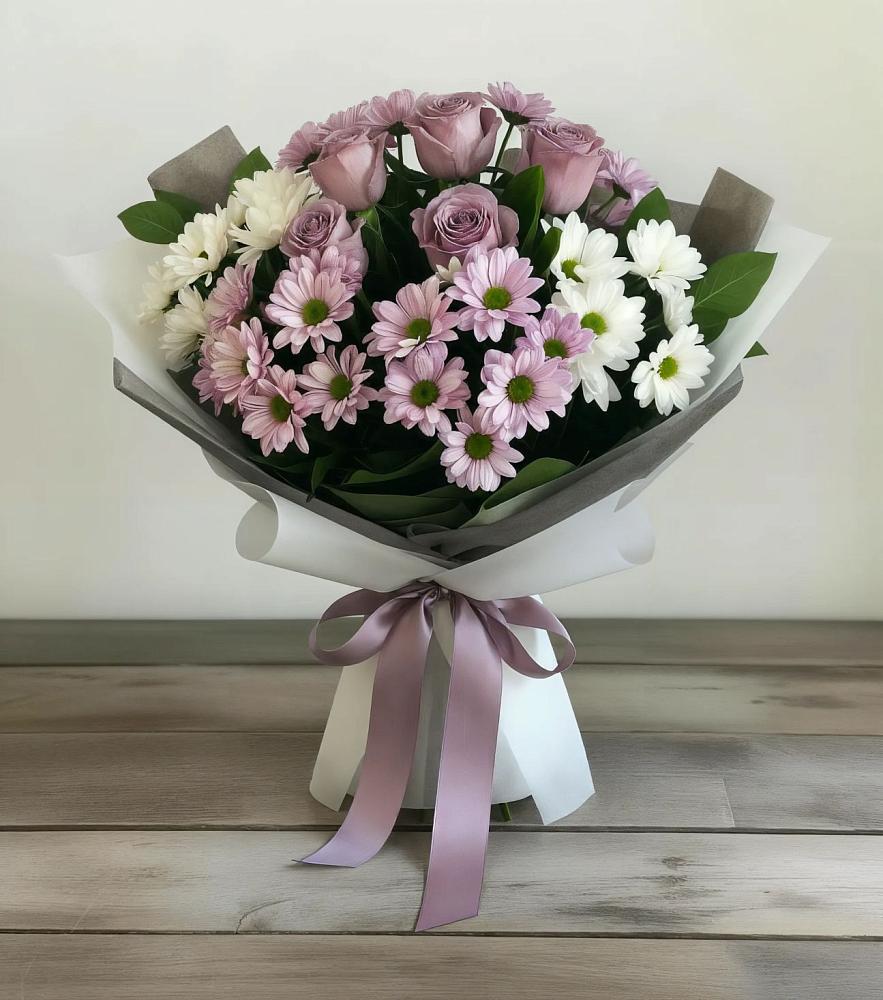 Букет цветов из: Хризантемы и Розы в Пятигорском