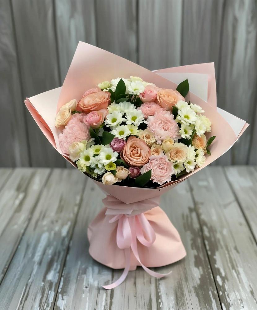 Букет цветов из: Гвоздики, Розы и Хризантемы в Пятигорском