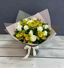 Букет цветов из:  Орхидеи и Розы в Пятигорском