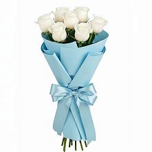 Букет 7 белых роз Проуд в Пятигорском