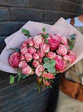 Букет цветов из:  Розы в Пятигорском