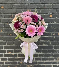 Букет цветов из:  Герберы и Хризантемы в Пятигорском