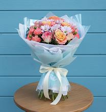 Букет цветов из:  Хризантемы и Розы в Пятигорском