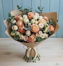 Букет цветов из:  Альстромерии и Розы в Пятигорском