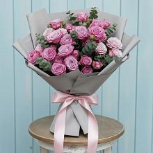 Букет цветов из:  Розы в Пятигорском